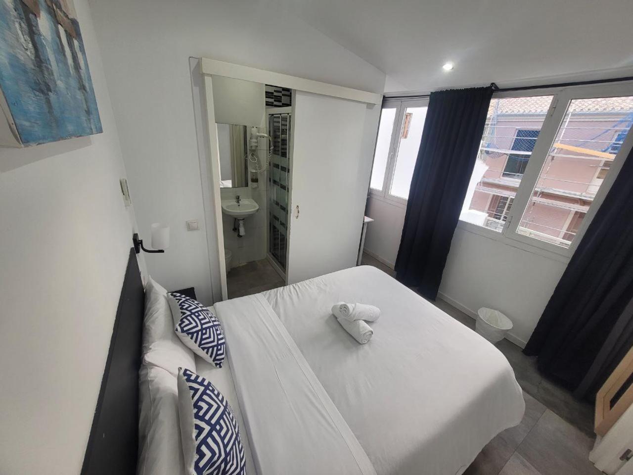 Ayz Frailes - Auto Check-In Property (Adults Only) Málaga Exterior foto